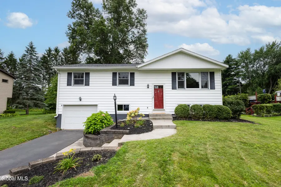 32 Comely Lane, Latham, NY 12110 - #3