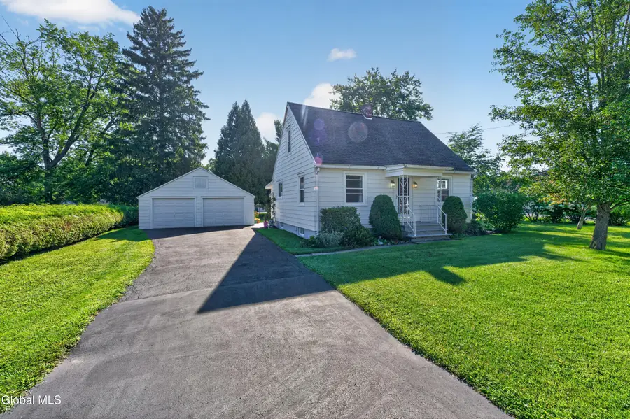 38 Pawling Avenue, Mechanicville, NY 12118 - #2