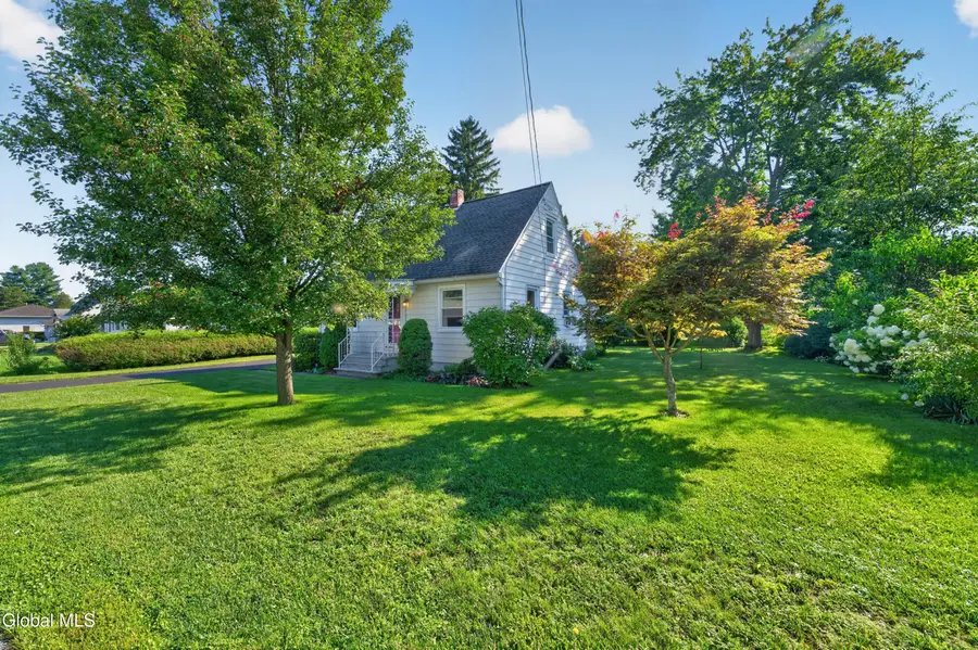38 Pawling Avenue, Mechanicville, NY 12118 - #3