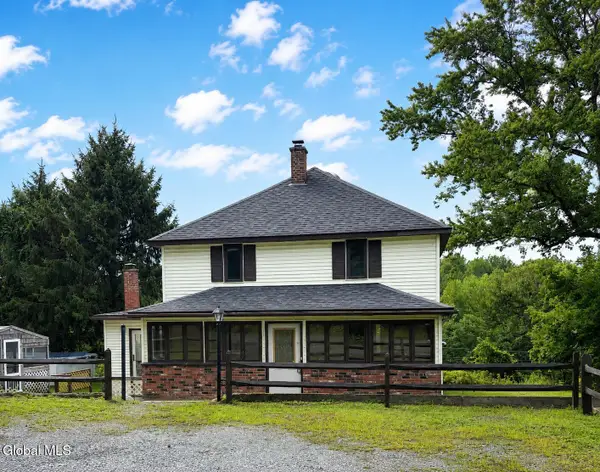 21 Alter Alley Way, Nassau, NY 12123