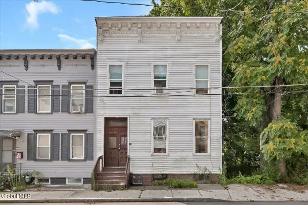 44 Osborne Street, Albany, NY 12202