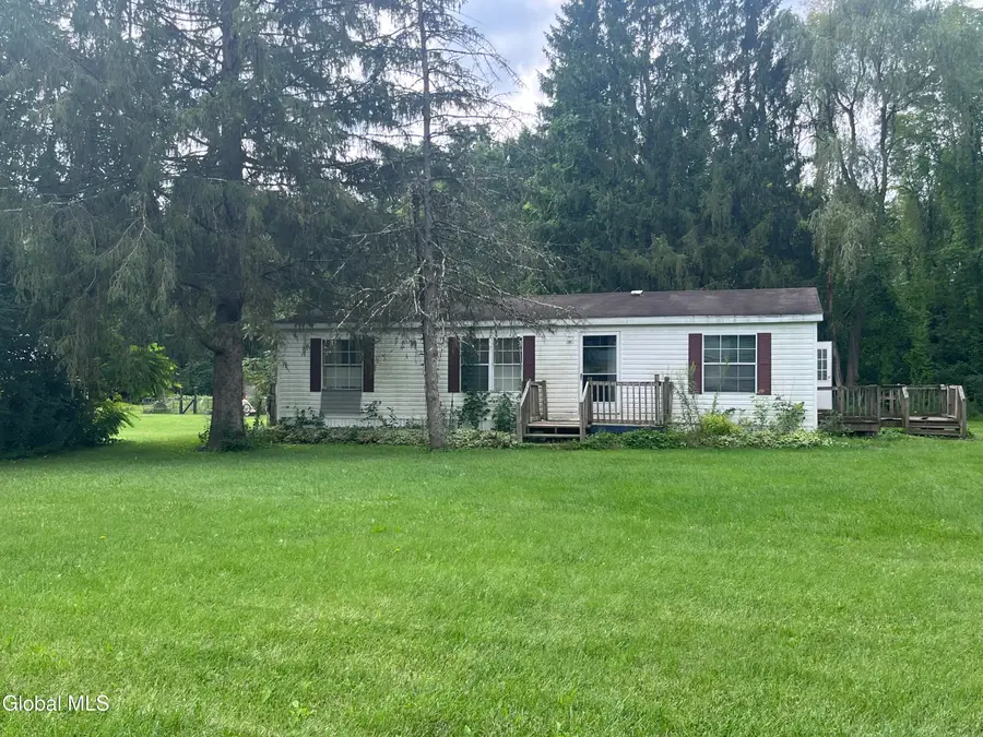 172 Ferry Boulevard, South Glens Falls, NY 12803 - #2