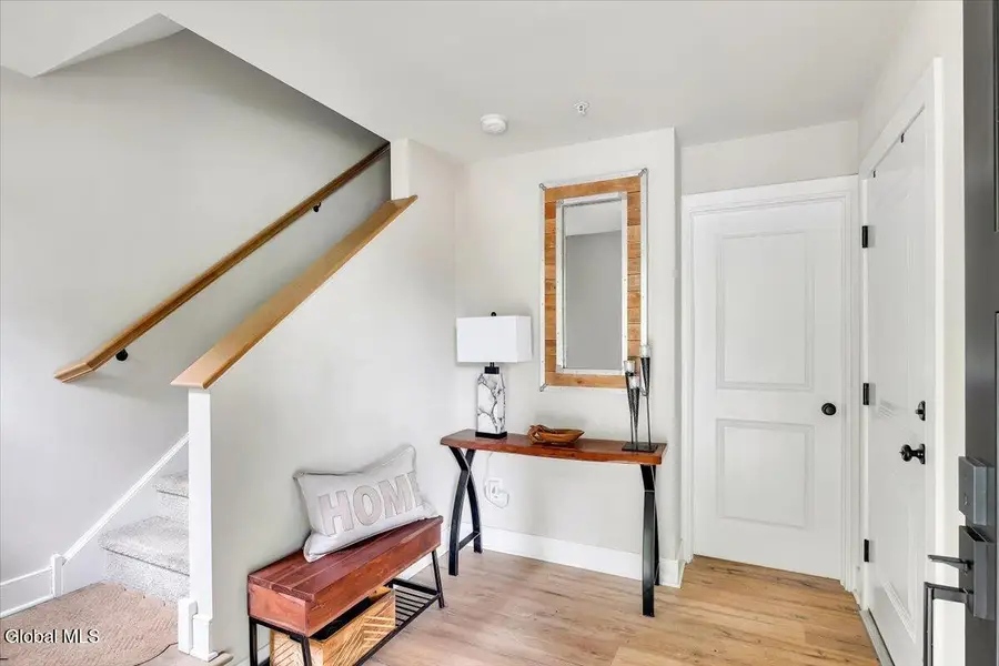 17 Gibson Court, Saratoga Springs, NY 12866 - #3