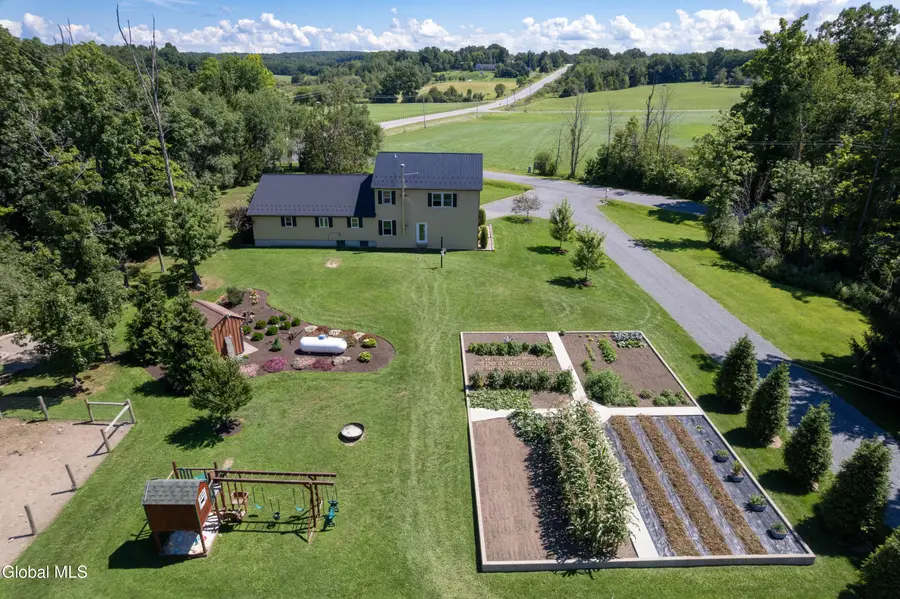 106 Hilltop Road, Root, NY 12166 - #3