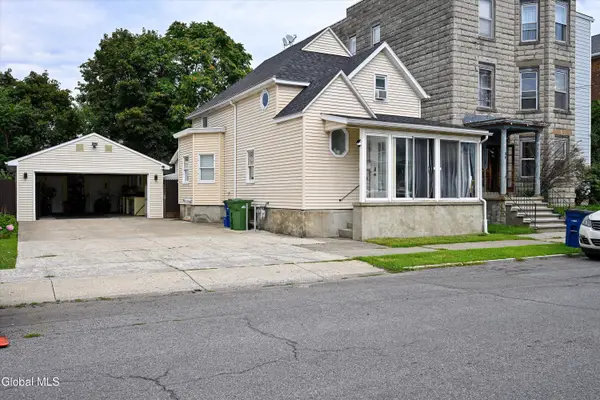 65 Breslin Avenue, Cohoes, NY 12047