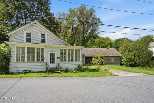 78 Mechanic Street, Hoosick Falls, NY 12090