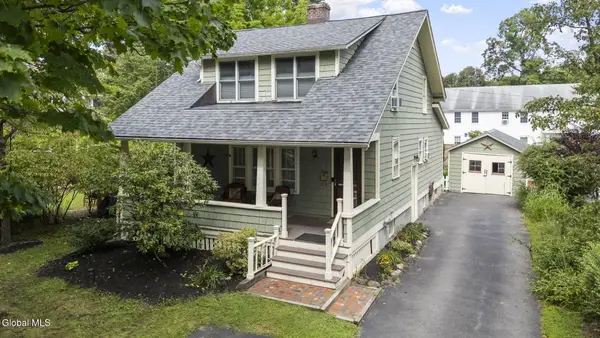 83 Adams Place, Bethlehem, NY 12054