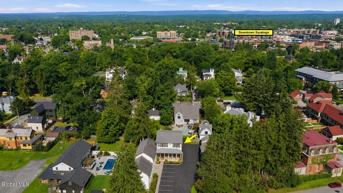 11 Cottage Street #unit 7, Saratoga Springs, NY 12866 - #1