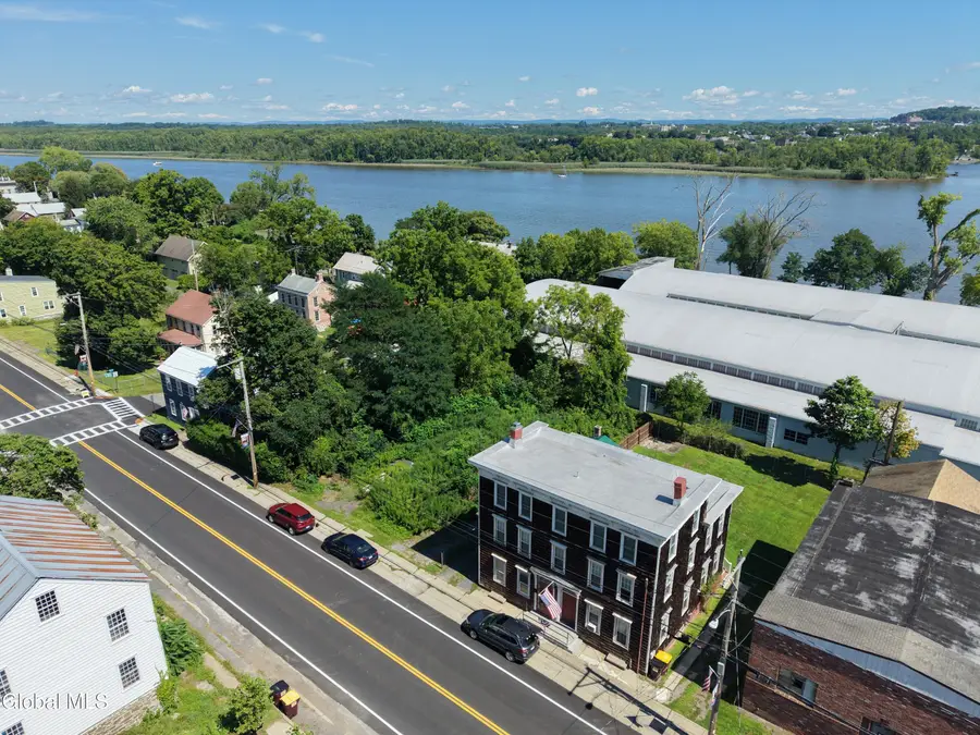 31-33 S Washington Street, Athens, NY 12015 - #2
