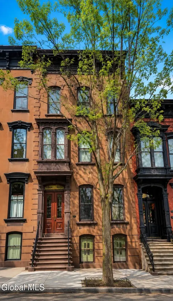 221 Lancaster Street, Albany, NY 12210
