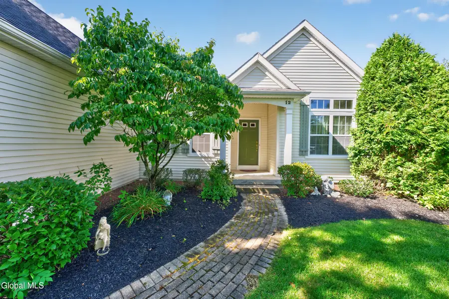 12 Danbury Court, Clifton Park, NY 12065 - #2