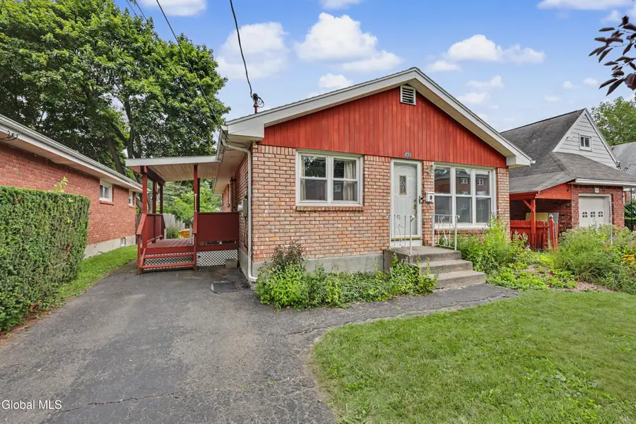 678 Providence Street, Albany, NY 12208 - #2