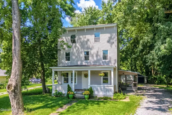 11 Parkis Street, Rotterdam, NY 12150