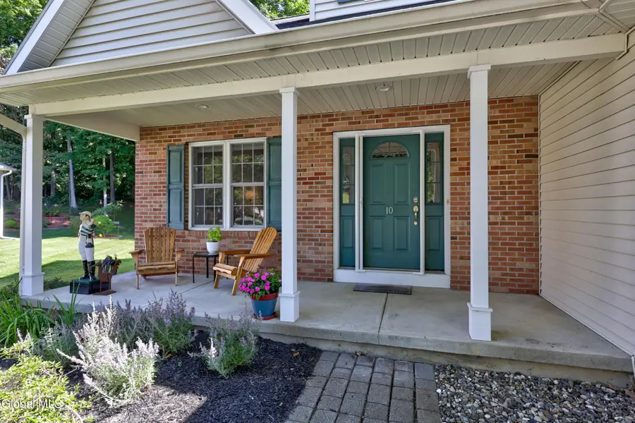 10 Rose Ridge Court, Saratoga Springs, NY 12866 - #2