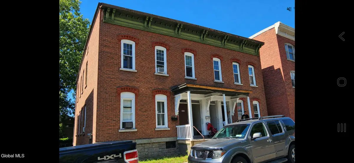 10 Voorhees Street #10, Amsterdam, NY 12010 - #1
