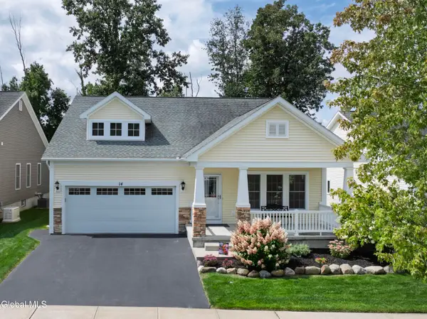 14 Stonebridge Drive, Ballston, NY 12019