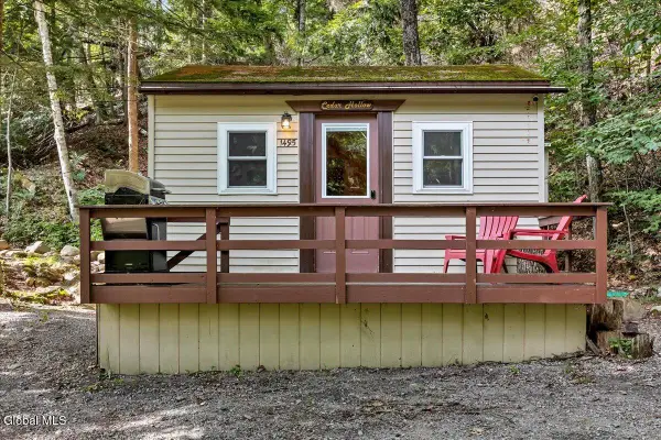1495 River Road, Thurman, NY 12885