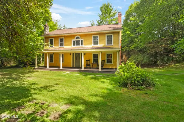 5 Link Road, Ghent, NY 12075