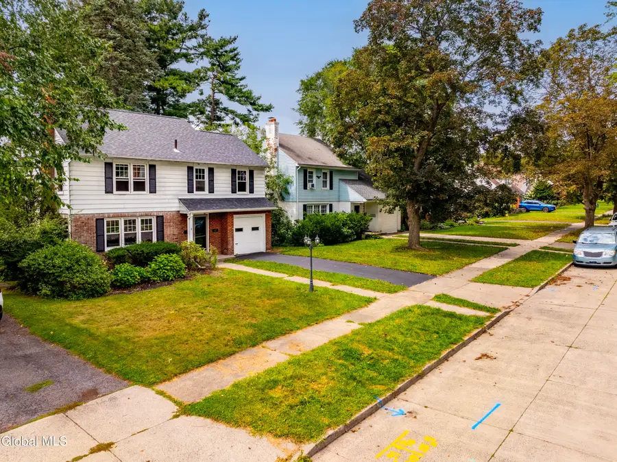 47 Pointview Drive, Troy, NY 12180 - #2