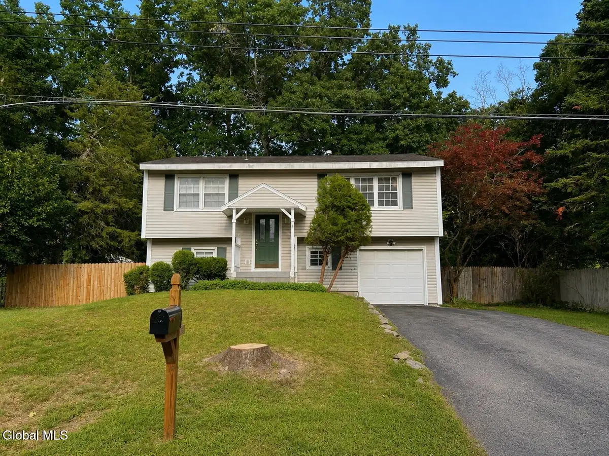 31 Northway Court, Saratoga Springs, NY 12866 - #1