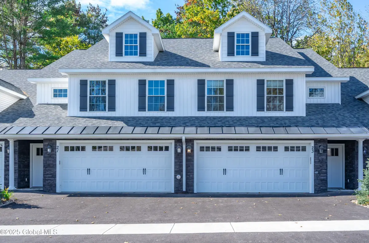 135 Carriage Boulevard, Rotterdam, NY 12306 - #1