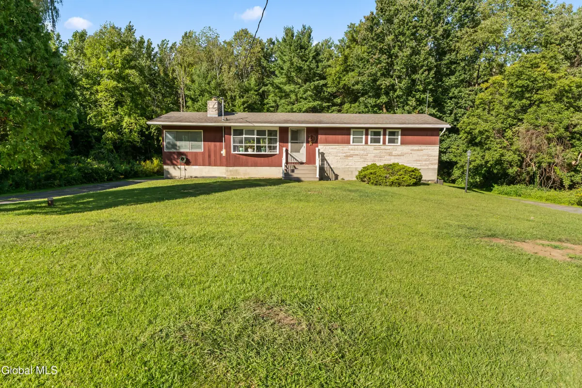 1 Woodin Road, Halfmoon, NY 12065 - #1