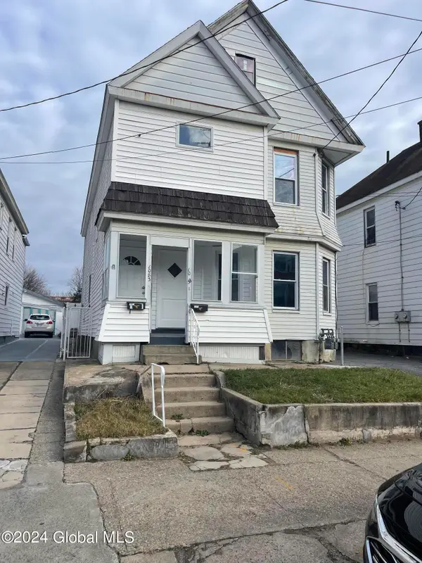 1083 Congress Street, Schenectady, NY 12303