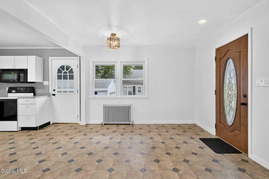 36 Pleasantview Avenue, Albany, NY 12203 - #3