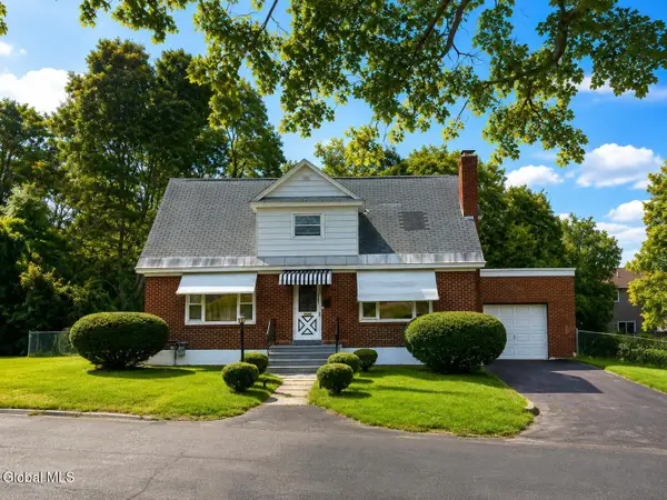 2151 Lenox Road, Schenectady, NY 12308