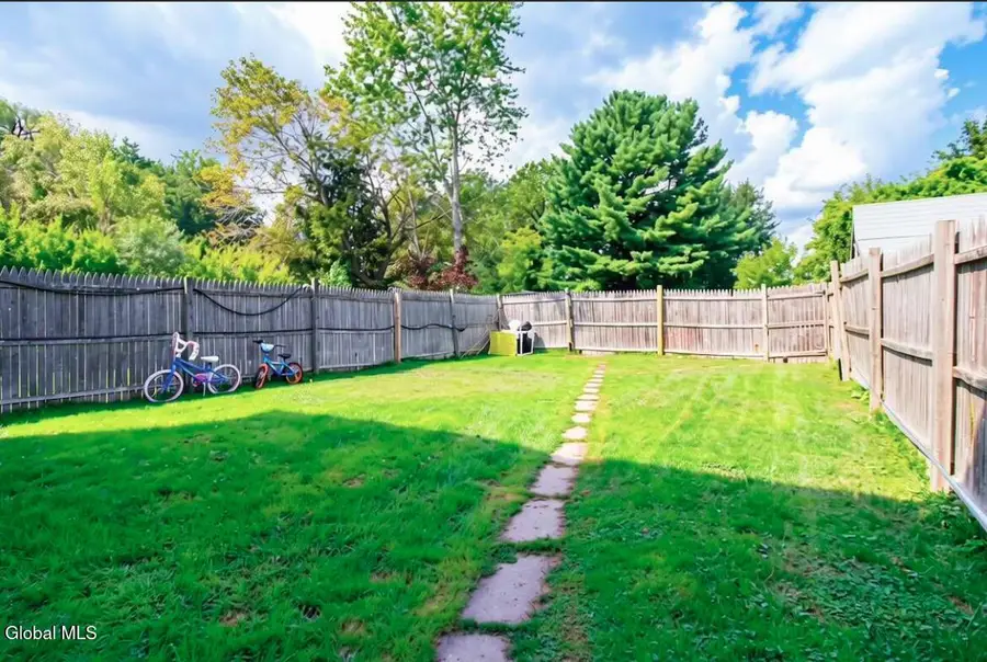 23 Yost Street, Johnstown, NY 12095 - #3