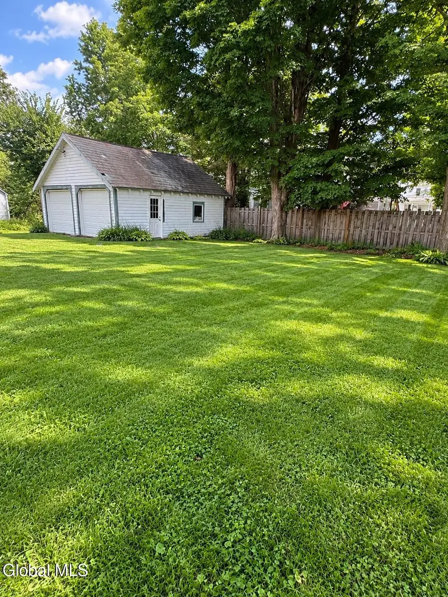 6 Lincoln Street, Granville, NY 12832 - #2