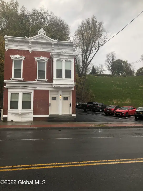 7 Brunswick Road, Troy, NY 12180