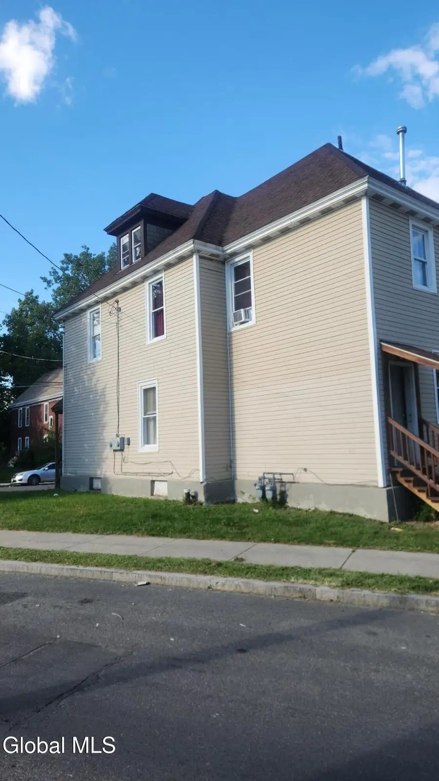 465 Hulett Street, Schenectady, NY 12307 - #2