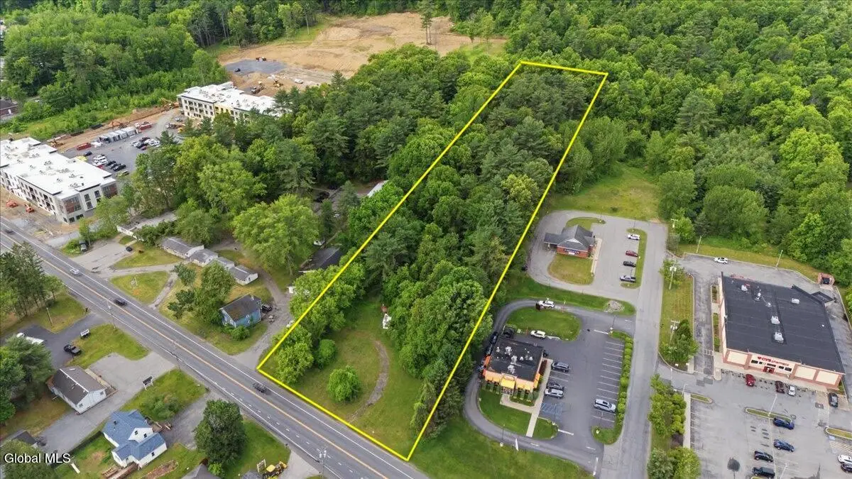 645 Us-9, Wilton, NY 12831 - #1