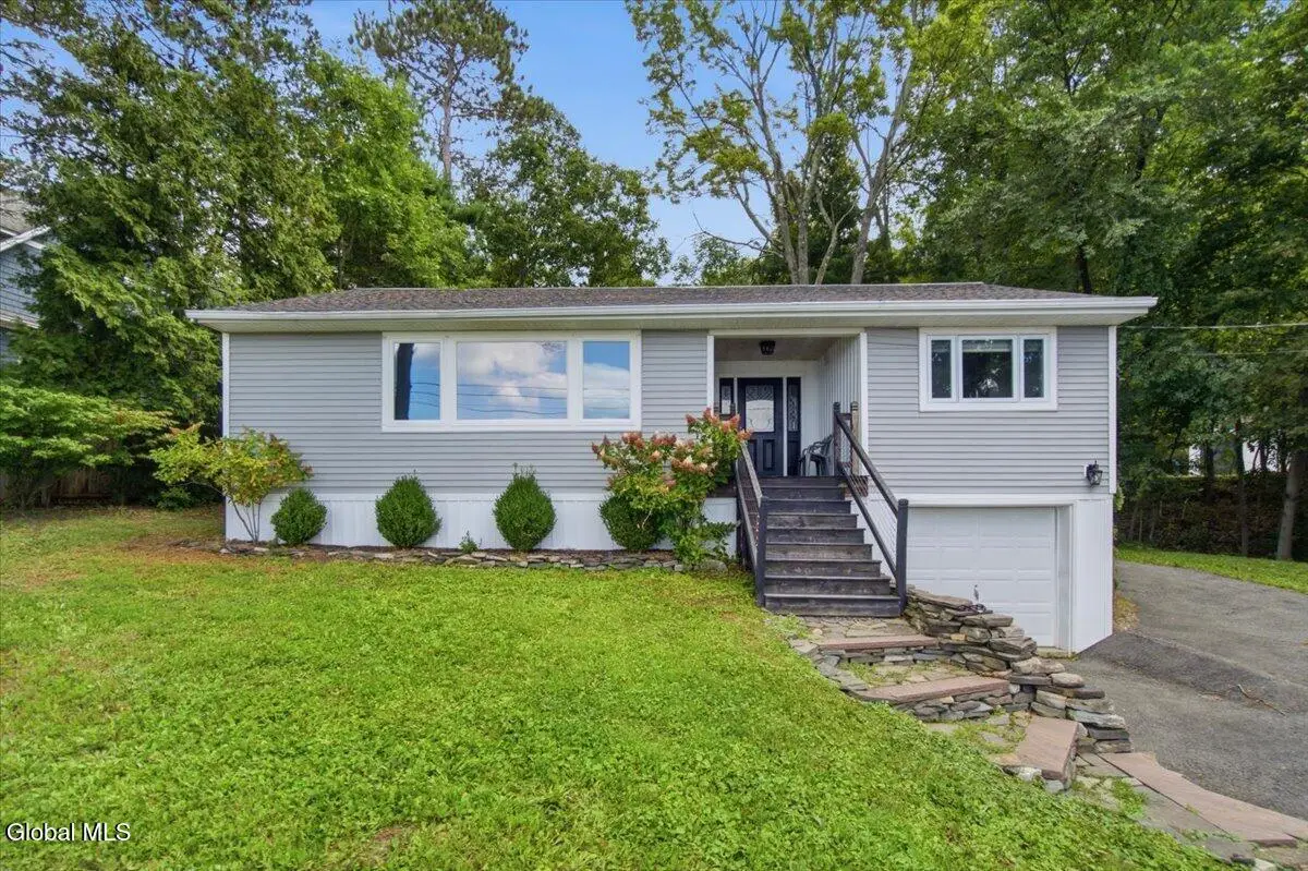 1142 Nys Rt 9p, Saratoga, NY 12866 - #1