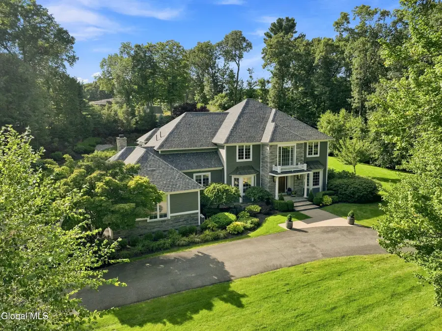38 Campus View Drive, Loudonville, NY 12211 - #2