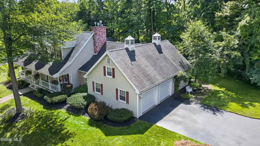 4 Massachusetts Court, Rexford, NY 12148 - #3