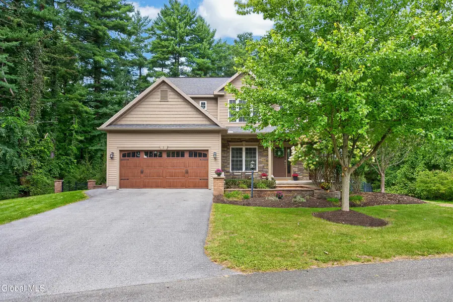 2 Lussier Drive, Clifton Park, NY 12065 - #3