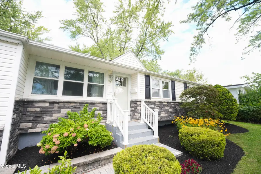 24 Harold Avenue, Colonie, NY 12110 - #2