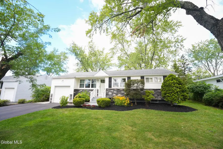 24 Harold Avenue, Colonie, NY 12110 - #3