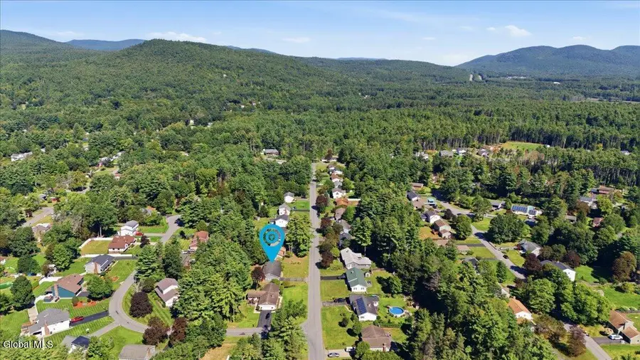 14 Crownwood Lane, Queensbury, NY 12804 - #2