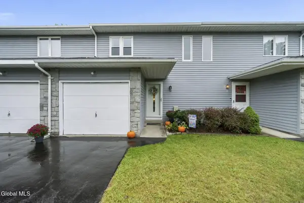 52 Velina Drive, Guilderland, NY 12203