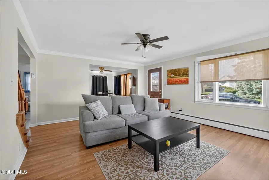 2518 Van Dyke Avenue, Rotterdam, NY 12306 - #3