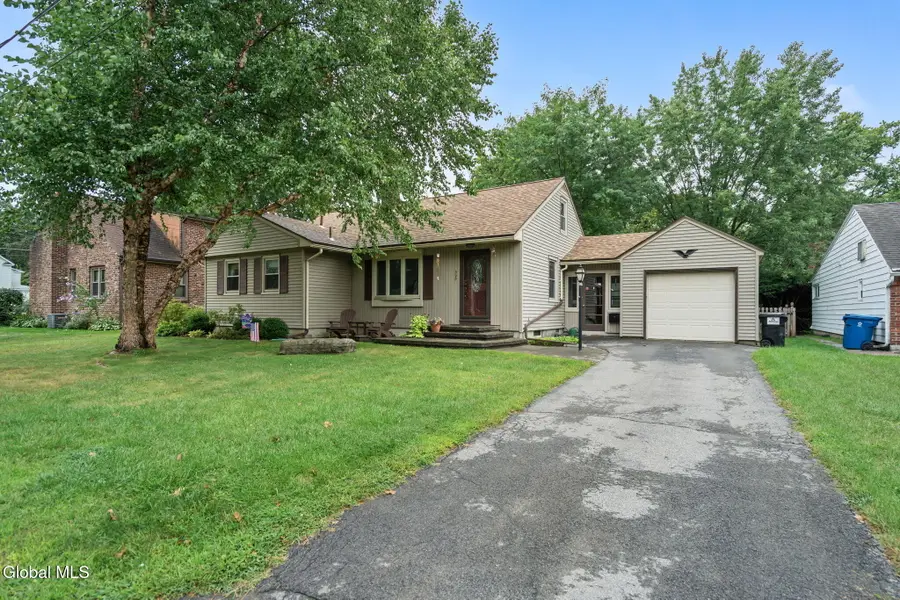 303 Wren Street, Glenville, NY 12302 - #2