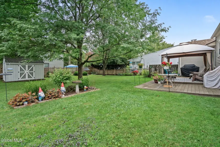 303 Wren Street, Glenville, NY 12302 - #3