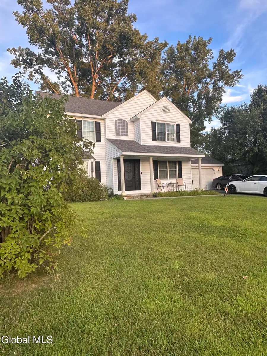 7 Van Rensselaer Way, Bethlehem, NY 12077 - #2