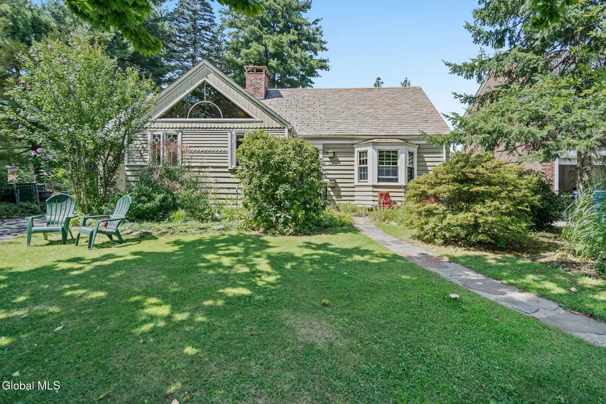 212 Colonial Avenue, Albany, NY 12208 - #1