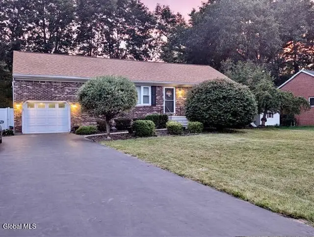 2 Janet Lane, Albany, NY 12203 - #1