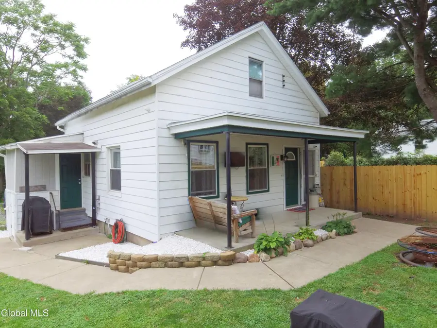 612 Pawling Avenue, Troy, NY 12180 - #3
