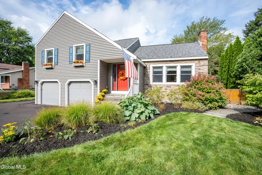 945 Mohegan Road, Niskayuna, NY 12309 - #3